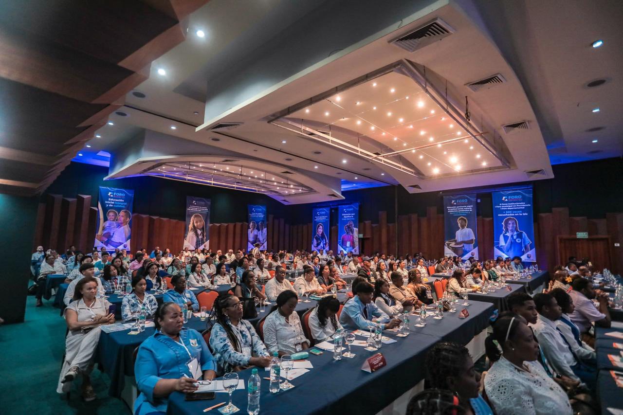 FORO EDUCATIVO: IDEAS QUE TRANSFORMAN LA EDUCACIÓN